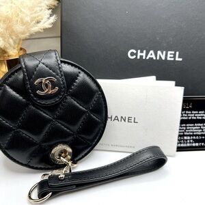 CHANEL Black Quilted Lambskin Luggage Tag Gold Hardware